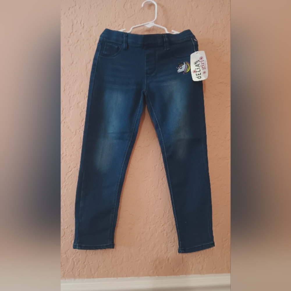 Delias girl Super stretch jeggings size 6x  embroidered unicorn embellishment